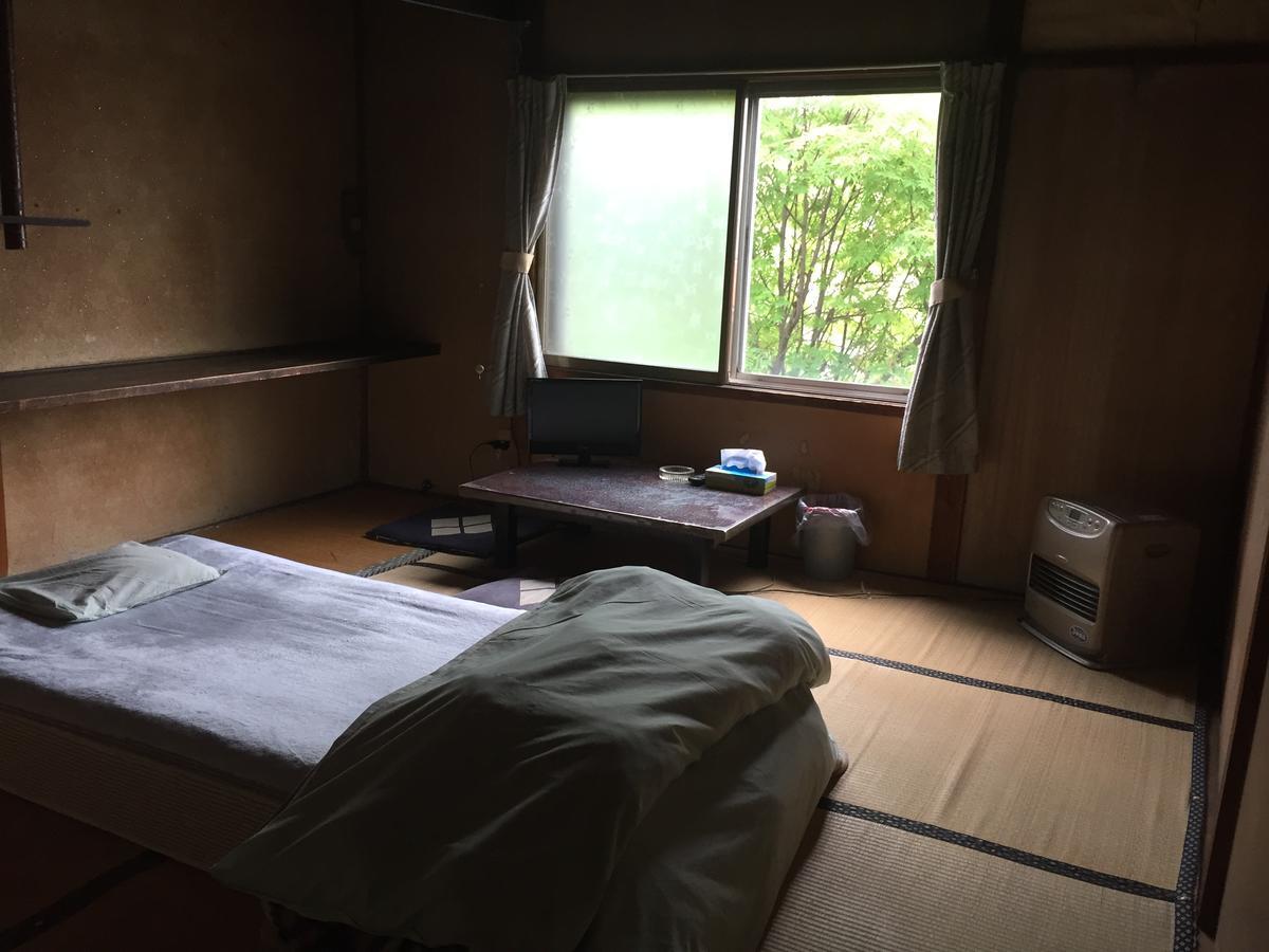 Minshuku Shaman No Sato Hotell Oshamambe Exteriör bild