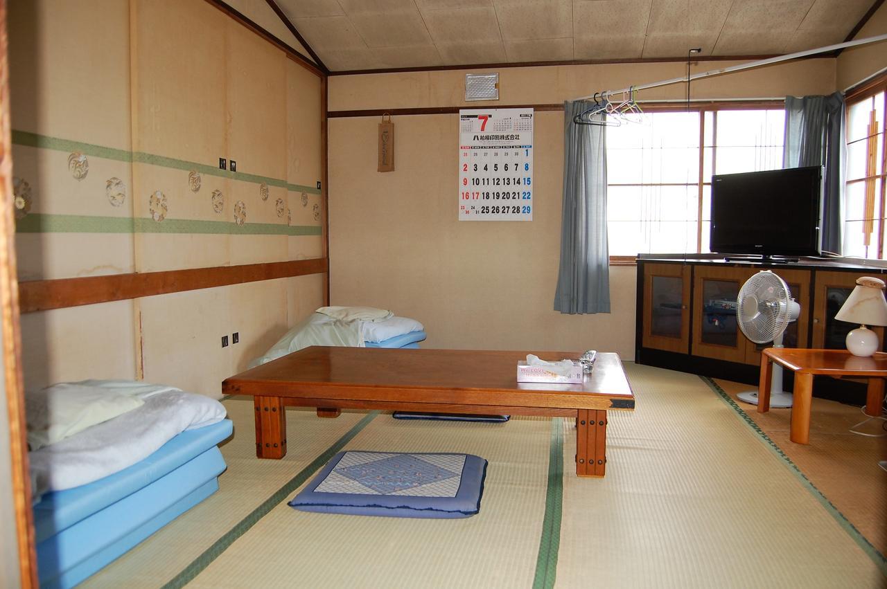 Minshuku Shaman No Sato Hotell Oshamambe Exteriör bild